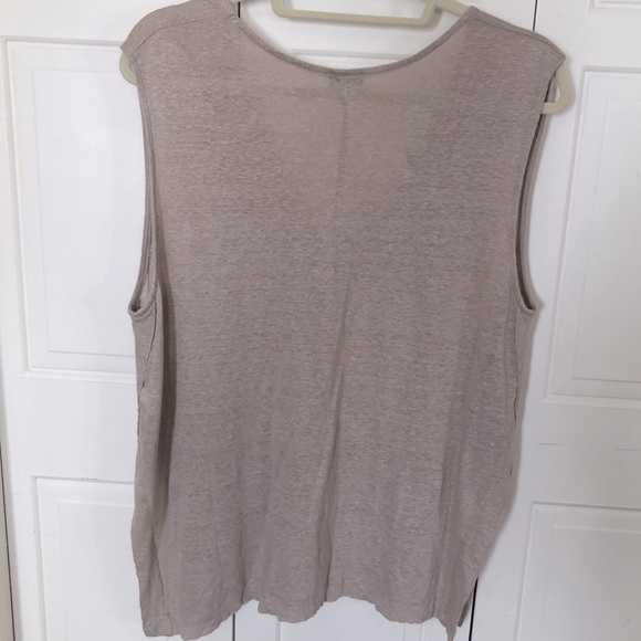 Babaton Linen Blend Sleeveless V-Neck - Picture 5 of 5